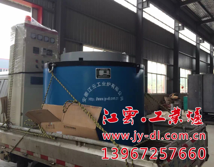 Rotor die casting crucible furnace